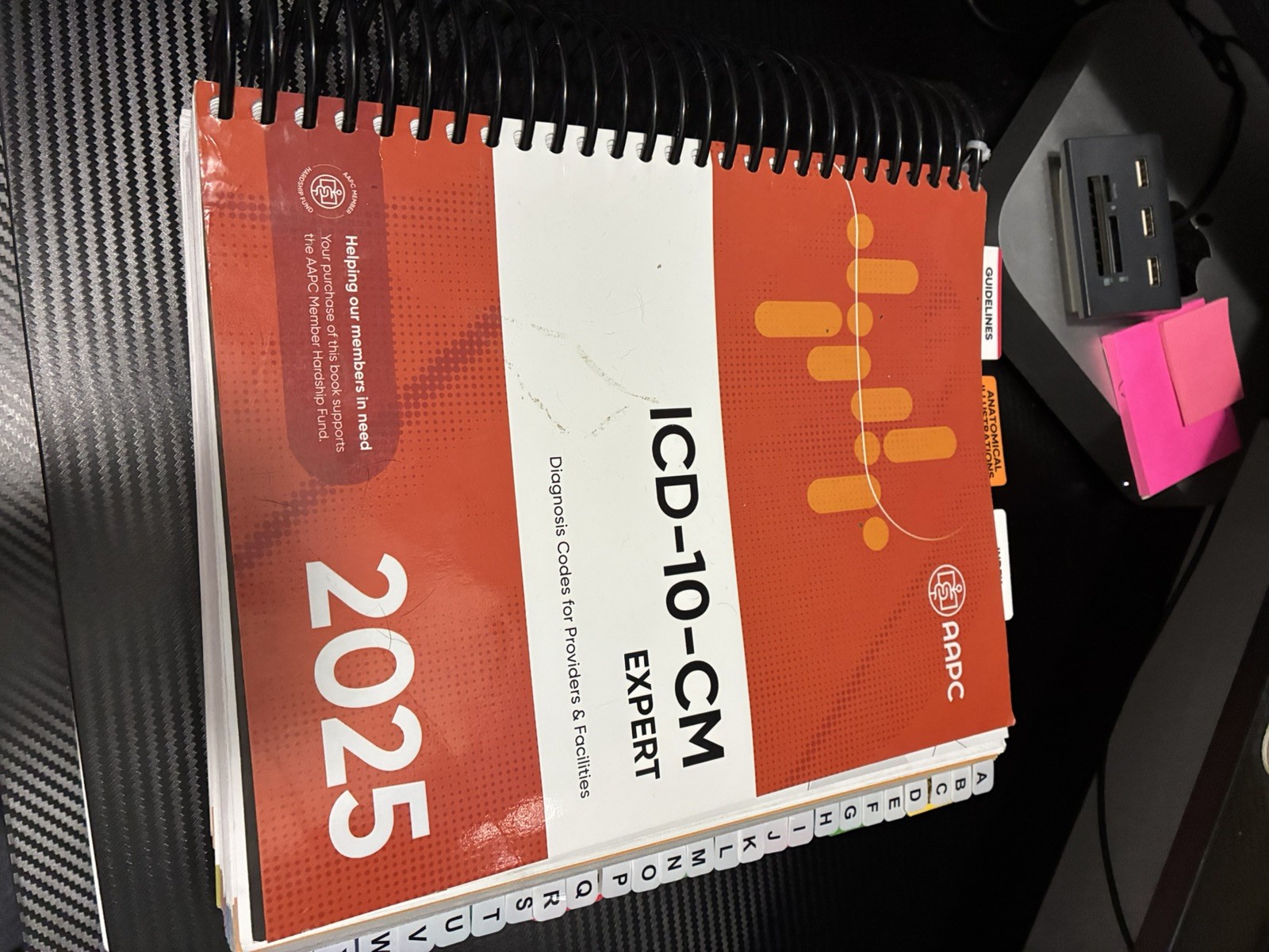 Coders bundle! AAPC 2025 iCD-10-CM, CPT and HCPCS Level II Expert Code Books