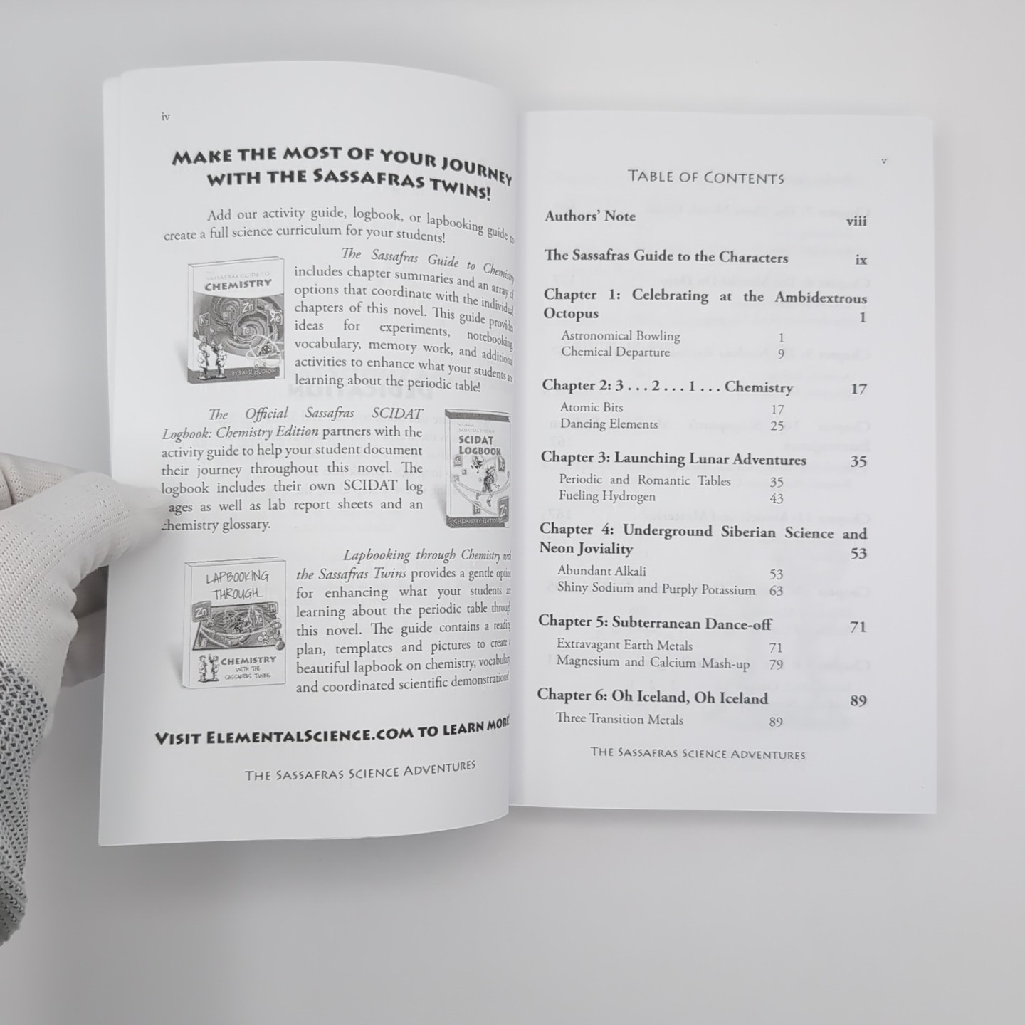 Sassafras Science Adventures Volume 7 : Chemistry by Johnny Congo and Paige…