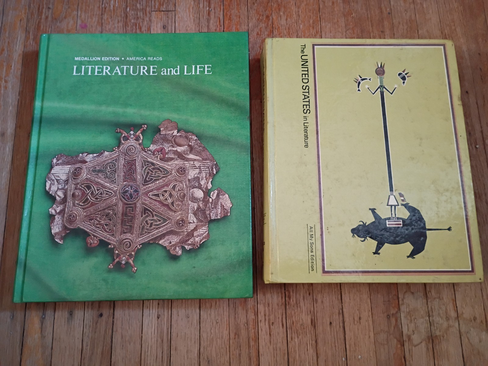 lot of 2 textbooks: Literature and Life, The United States in Literature