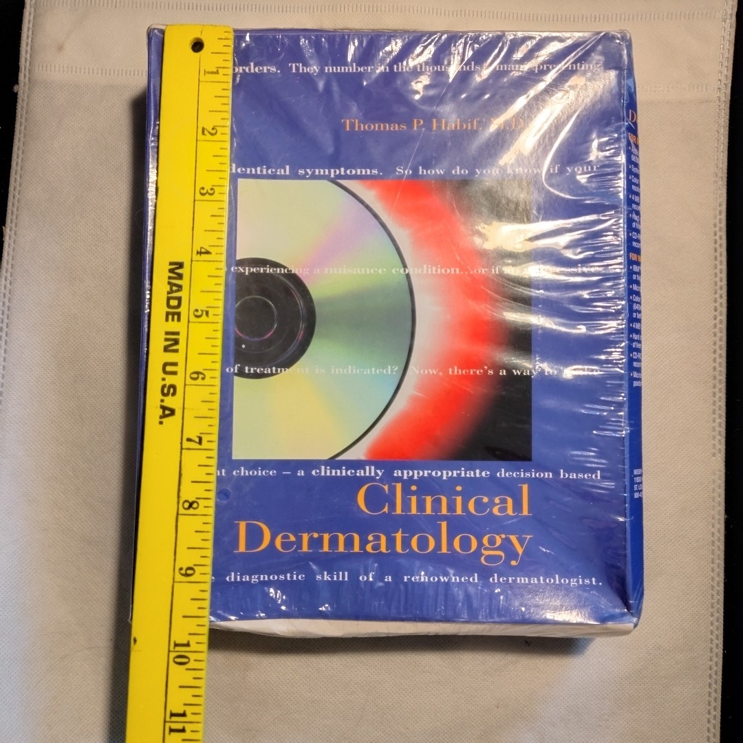Clinical Dermatology CD-ROM: A Color Guide to Diagnoses and Therapy by Dr Habif
