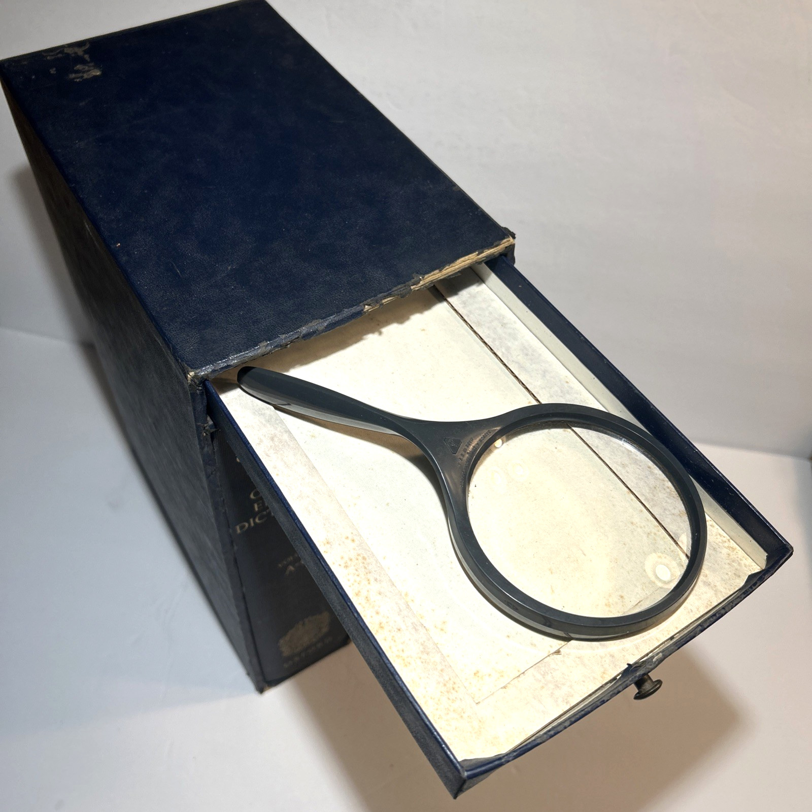 1971 Compact Edition Oxford English Dictionary With Original Magnifier Slipcase