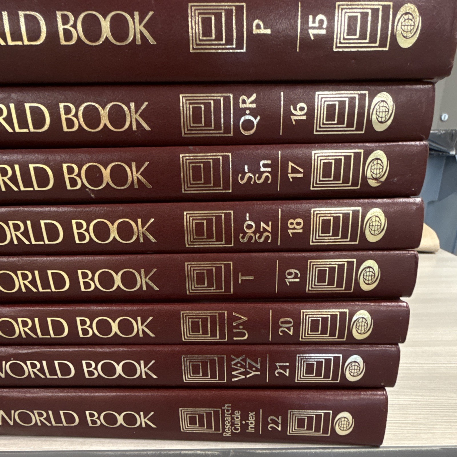 World Book Encyclopedia Hardcover A–Z Volume Set, English, World Scientific