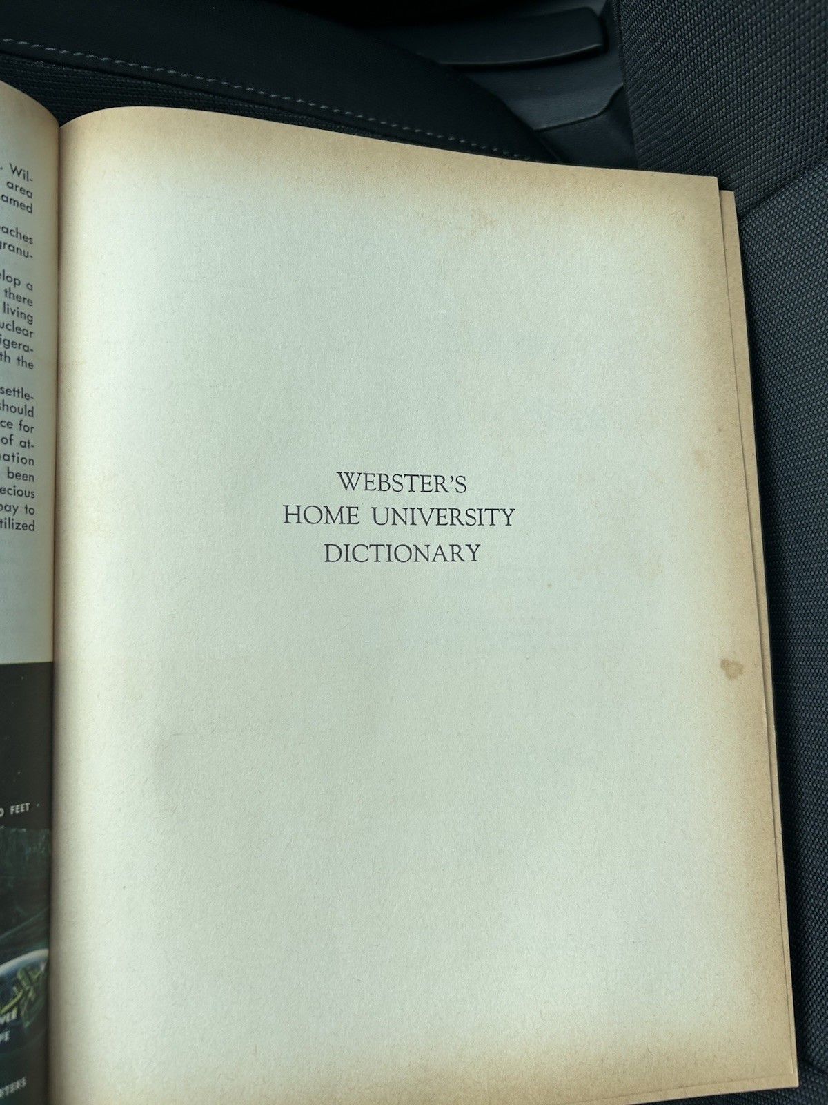 1959 Webster’s Home University Dictionary large type edition illustrated