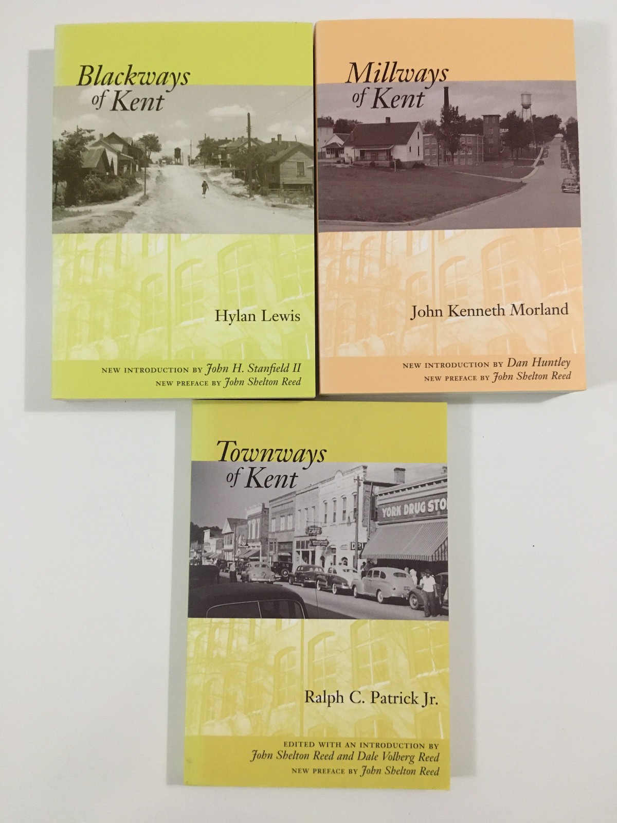 The Kent Trilogy: Blackways, Millways, and Townways of Kent – Softcover, VG