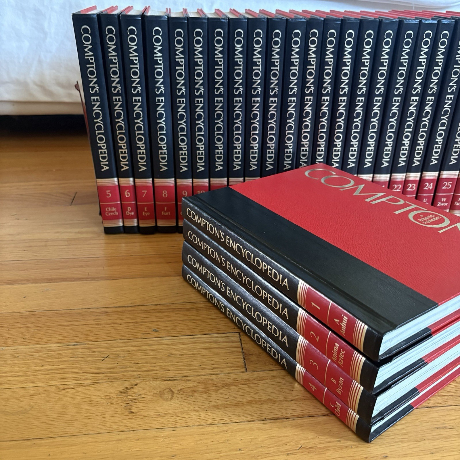 Comptons Encyclopedia Britannica 26 Vol Volume Complete Set 1991 Homeschool
