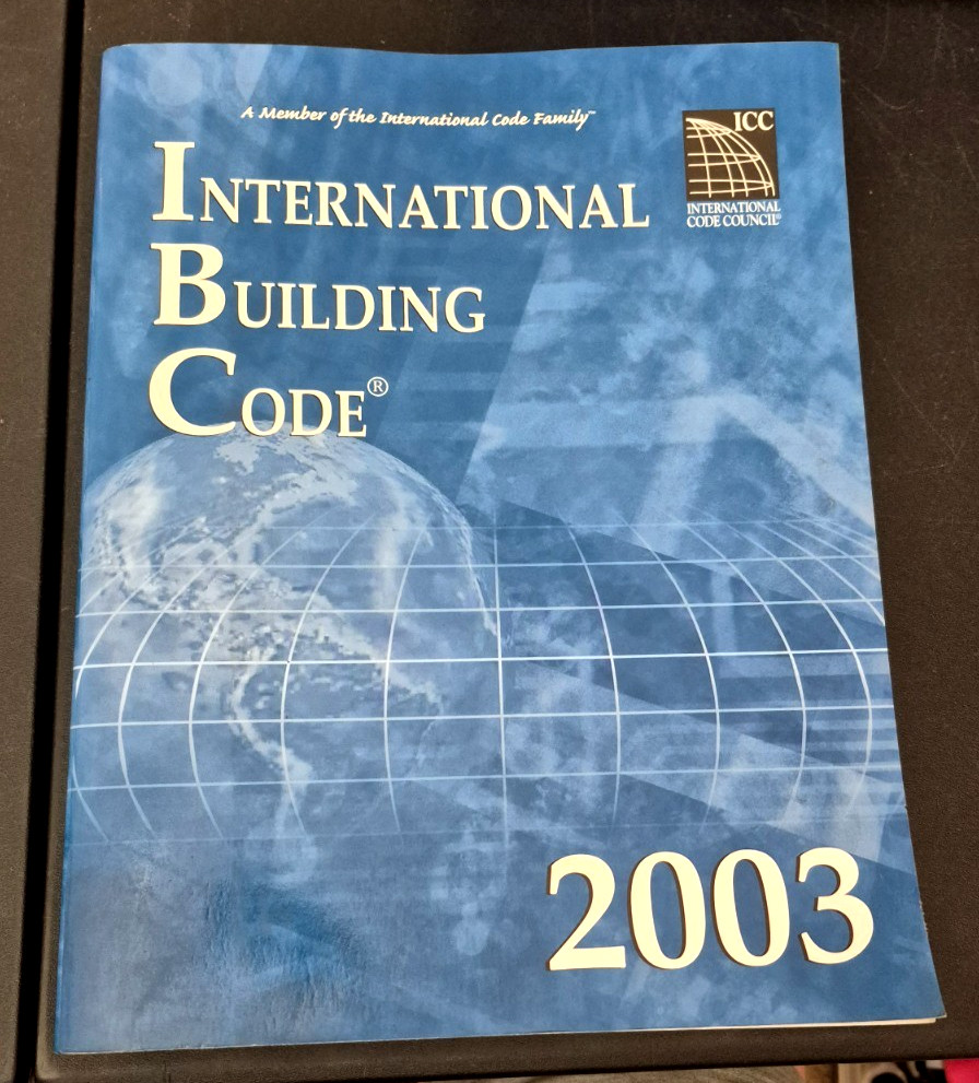 2003 IBC- International Bulding Code-International Code Council-Paperback- EUC