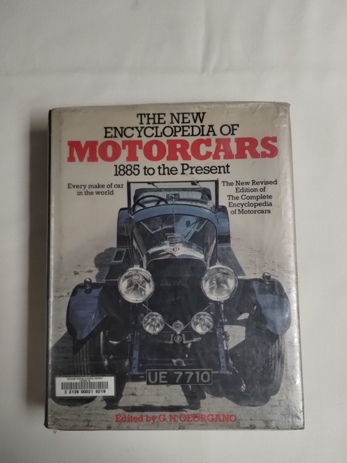 New Encyclopedia of Motorcars Hardcover 1885 to the Present Georgano 1982 VTG DJ