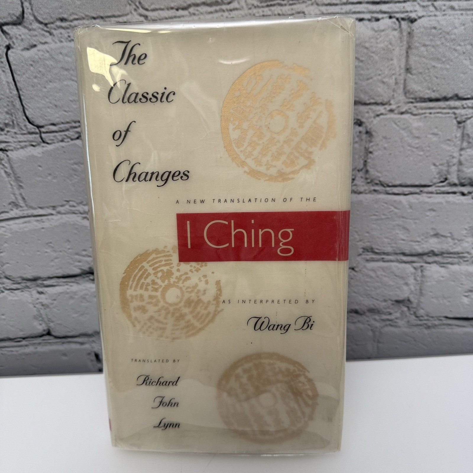 I Ching The Classic of Changes Wang Bi Hardcover Dust Jacket 1994