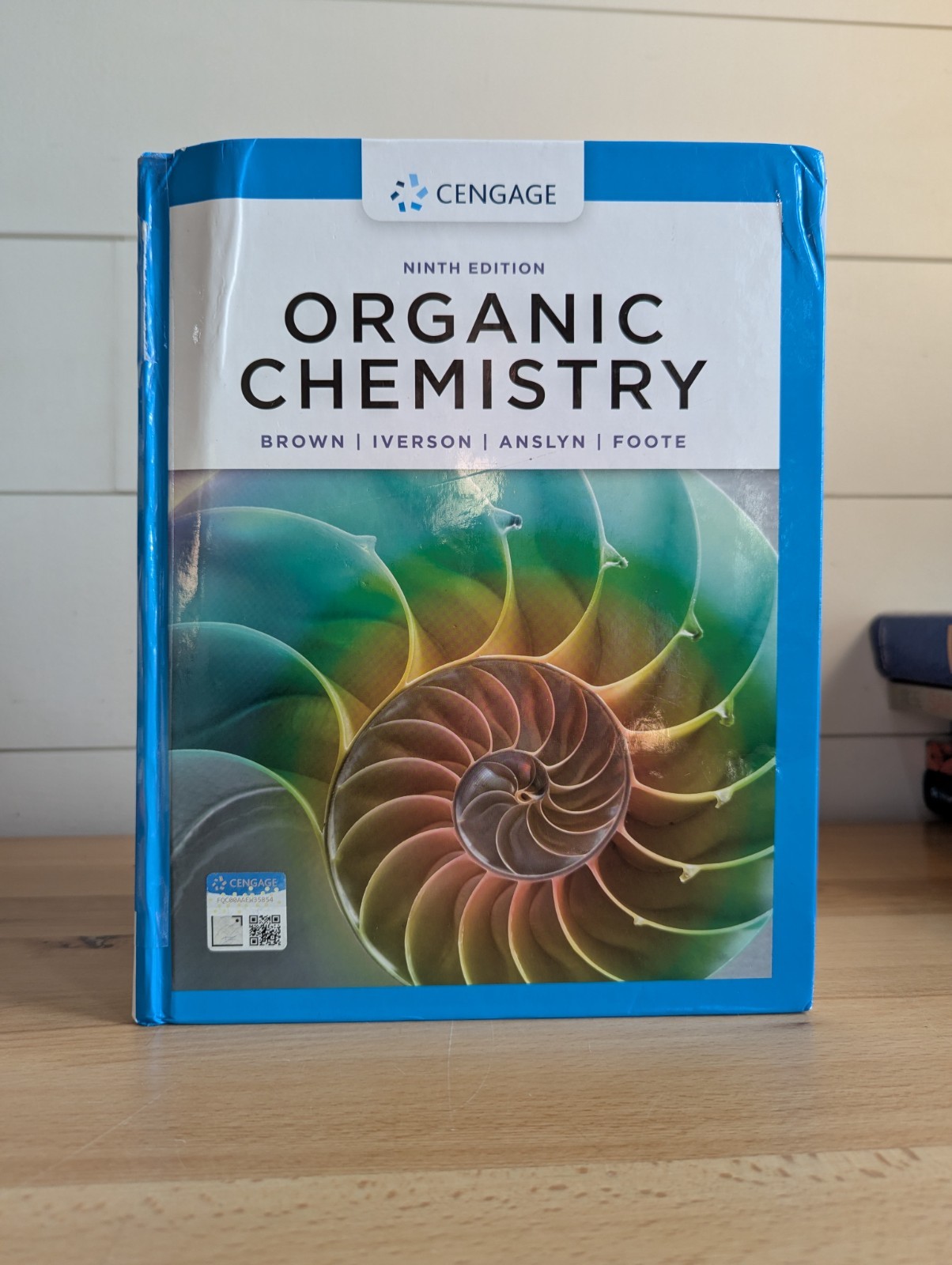 Organic Chemistry 9th ed. Hardcover: Brown, Iverson, Anslyn & Foote *SEE PHOTOS*