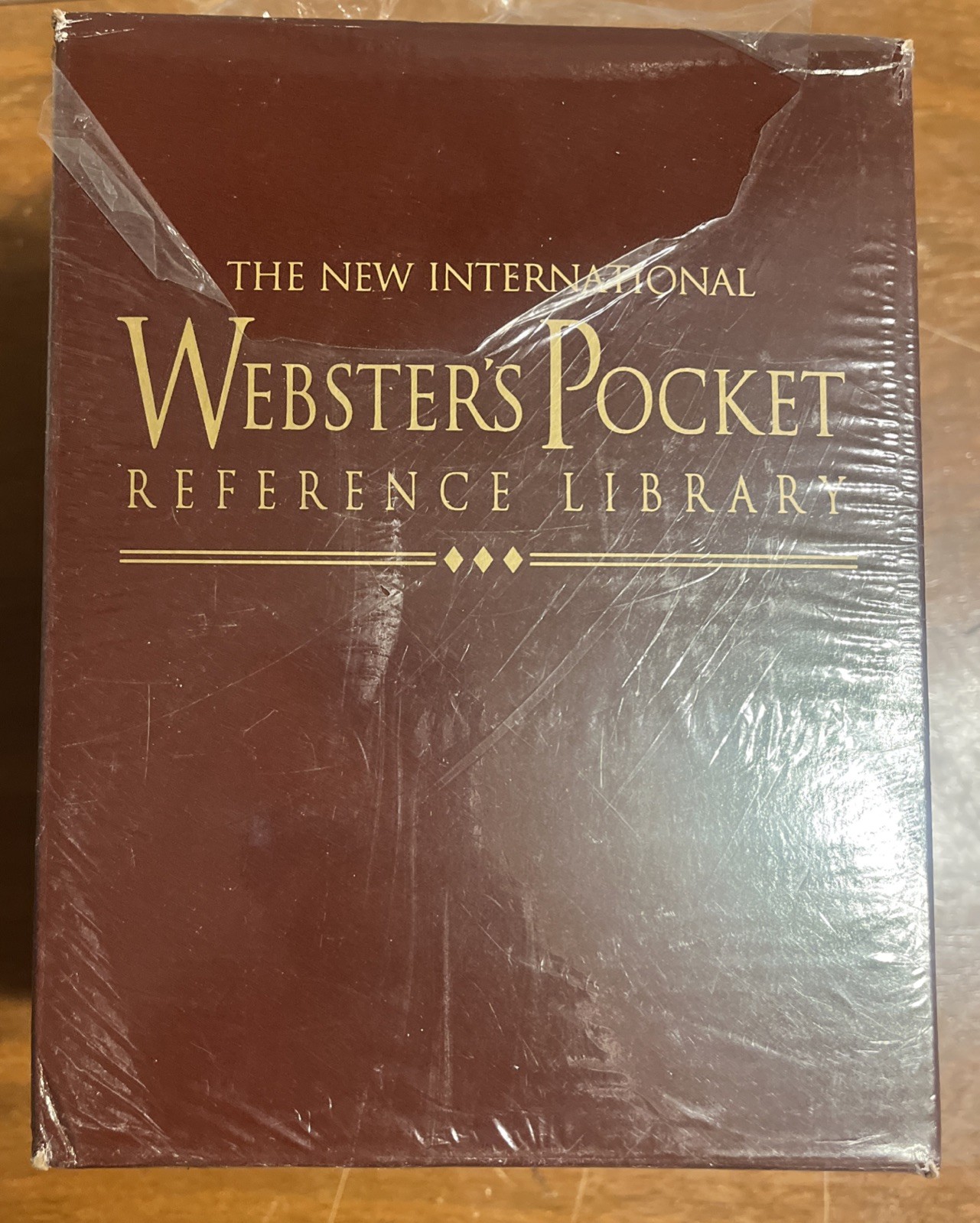 The New International Webster’s Pocket Reference Library 5 Book Box Set School