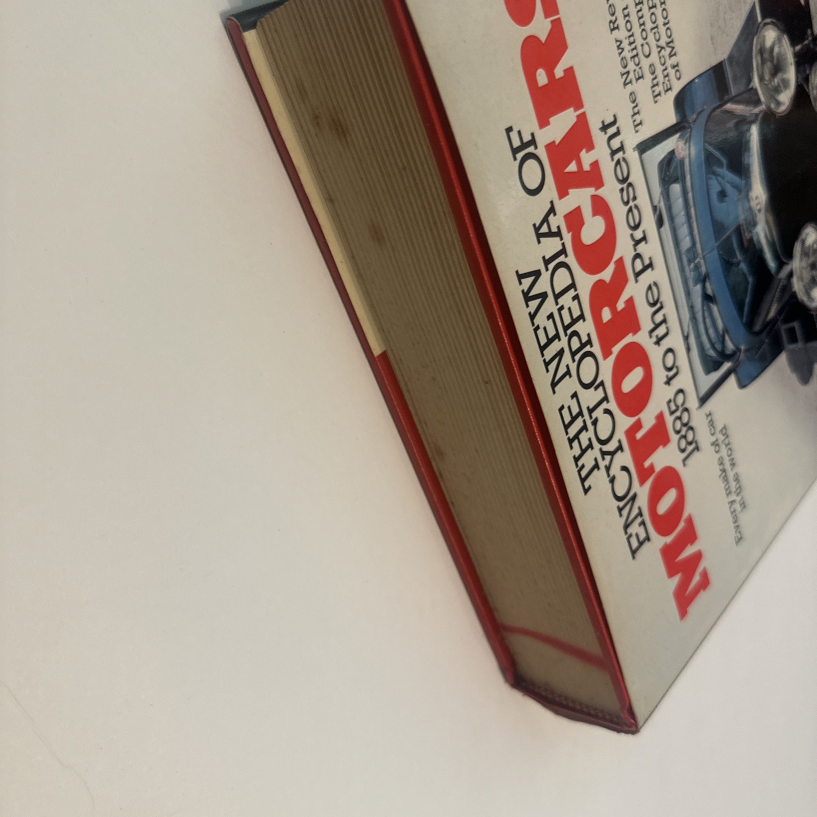 New Encyclopedia of Motorcars Hardcover 1885 to the Present Georgano 1982 VTG DJ