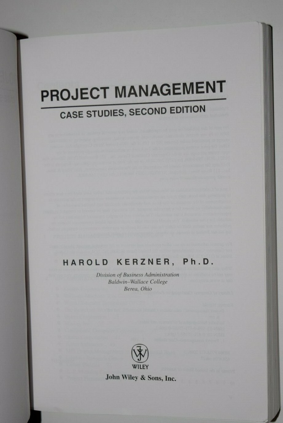 “PROJECT MANAGEMENT CASE Studies,” in Excellent Condition, 650 Pages