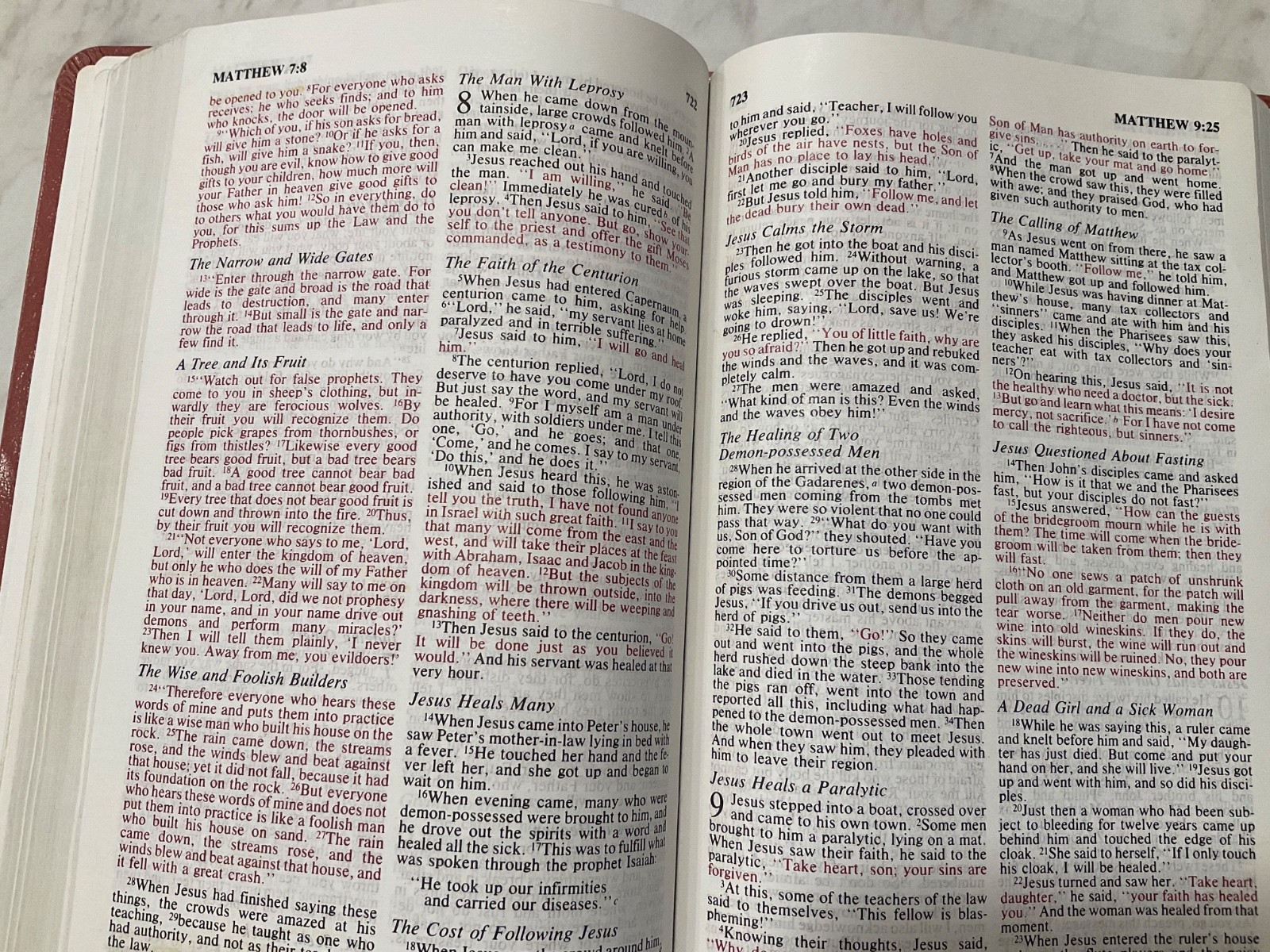 Bible NIV 1984 Thinline Pink Bonded Leather 1990 Good Condition