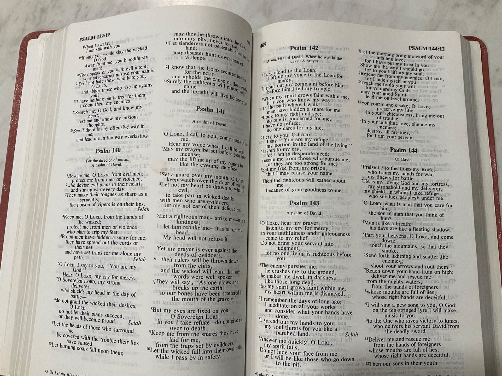 Bible NIV 1984 Thinline Pink Bonded Leather 1990 Good Condition