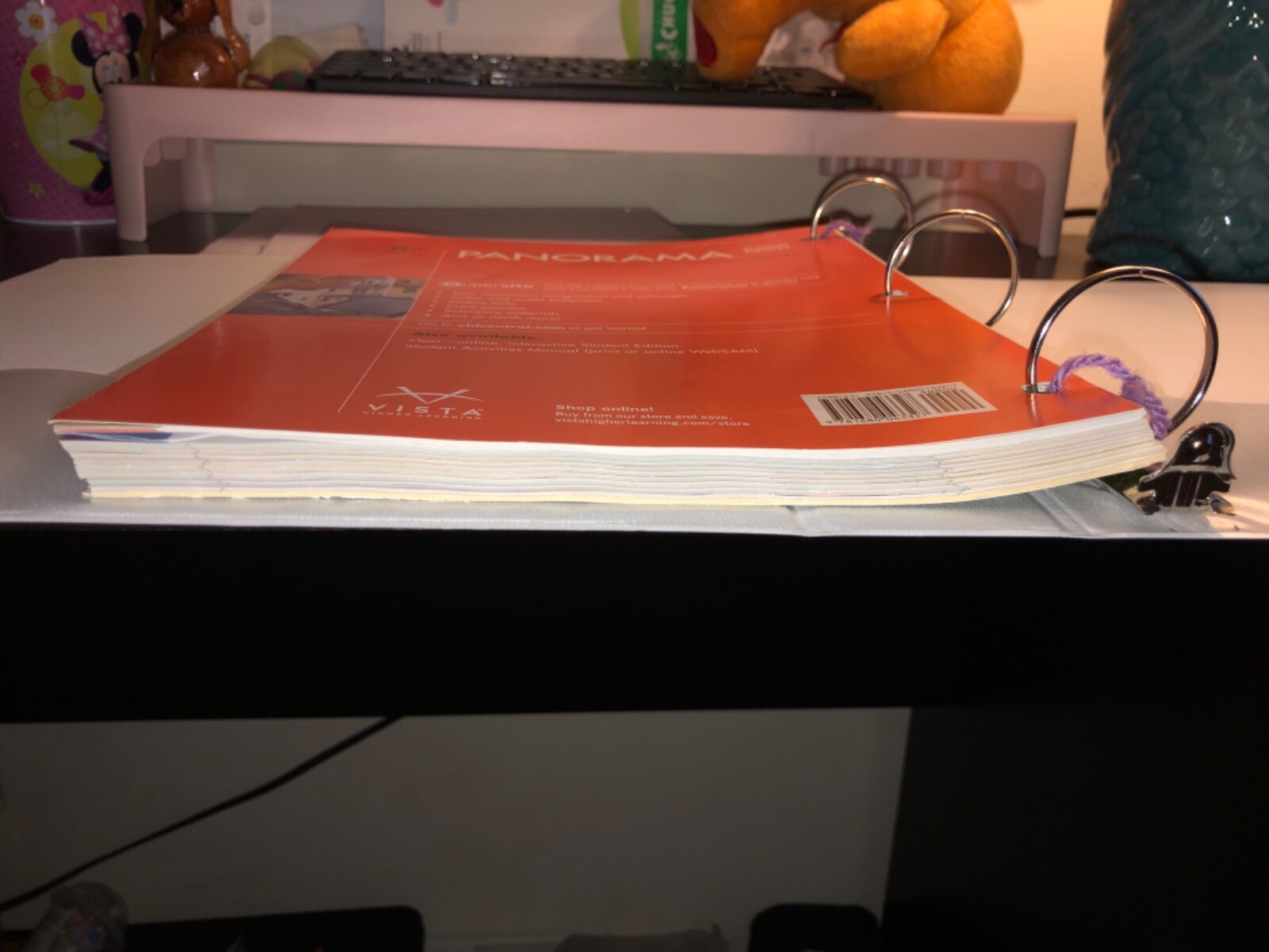 ‎978-1680043327